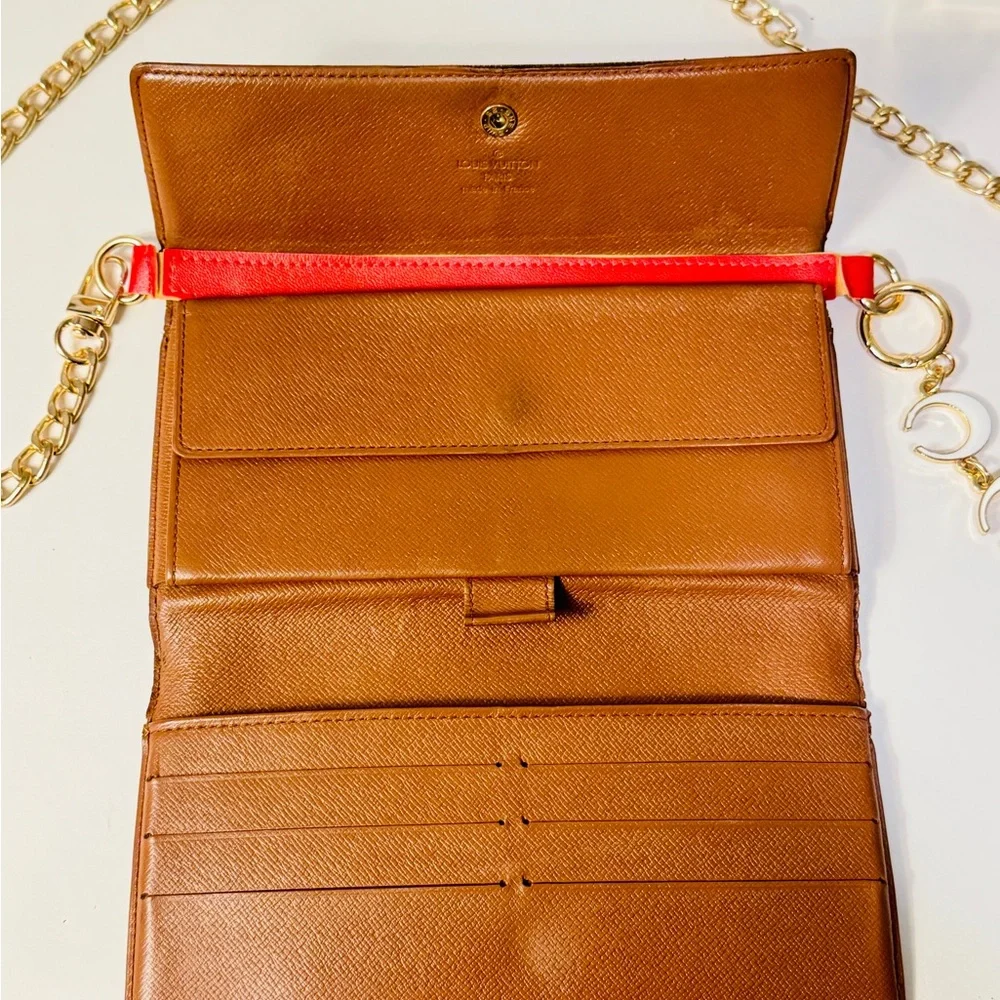 Louis Vuitton Monogram Trifold intentional Bifold wallet - Picture 9 of 16